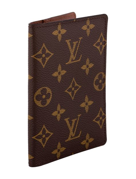 lv passport case